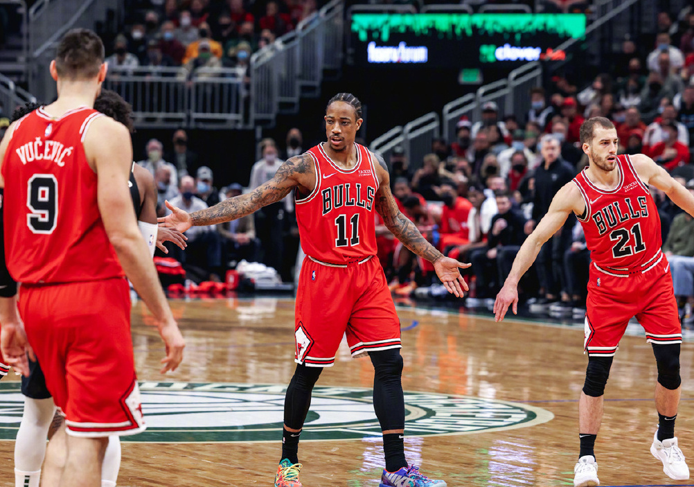 爱游戏官方推荐穆雷关键节点势不可挡，公牛带队取胜！的简单介绍