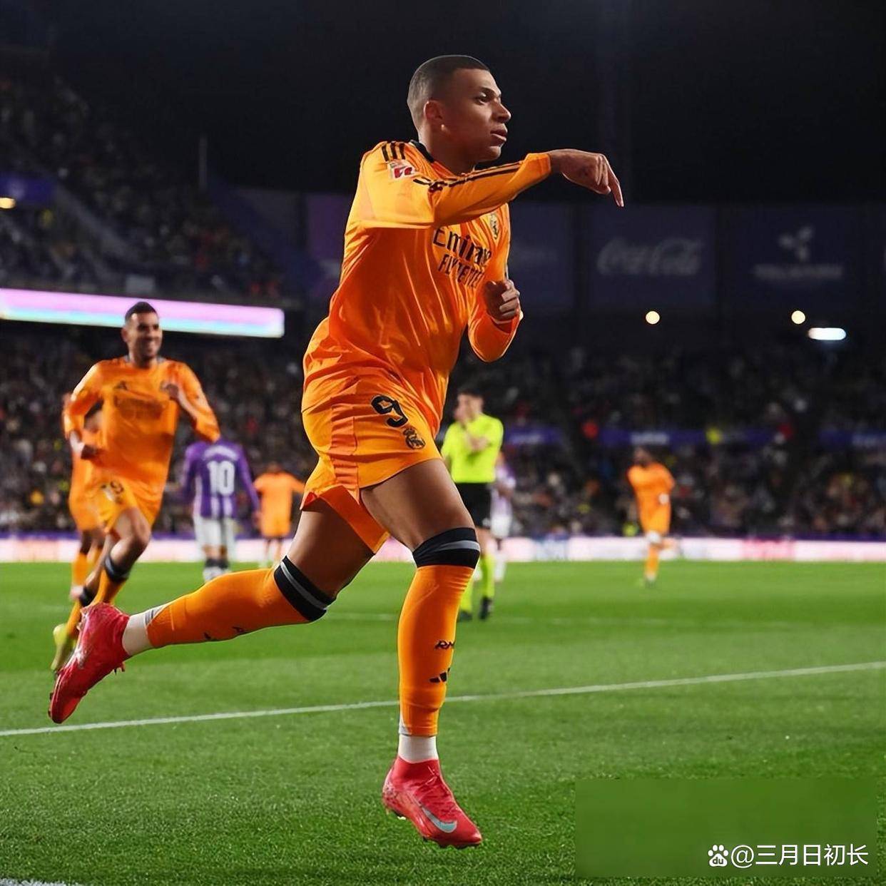 爱游戏新游榜单 姆巴佩新星赛事规则更新表现惊艳，加拿大队未来可期！