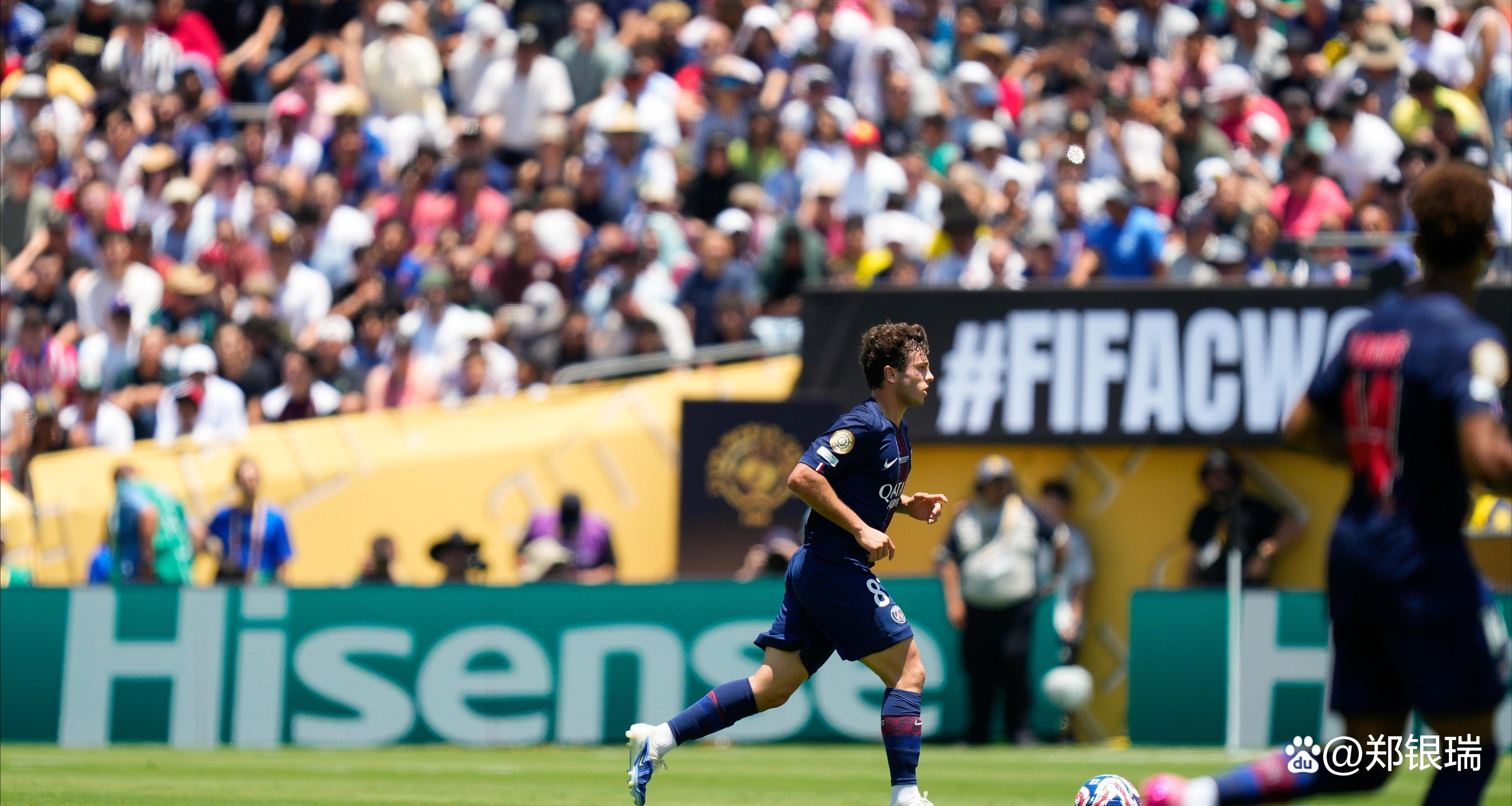 爱游戏APP推荐冲刺阶段巴黎圣日耳曼备战亚冠；临场应变细节曝光；赛场秩序良好；赛季目标并未改变的简单介绍