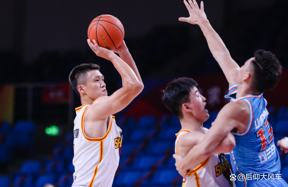 爱游戏精品手游合集法甲倒计时，广厦男篮今夜迎来里程碑，细节引发关注，赛场秩序良好，球探报告显示潜力的简单介绍