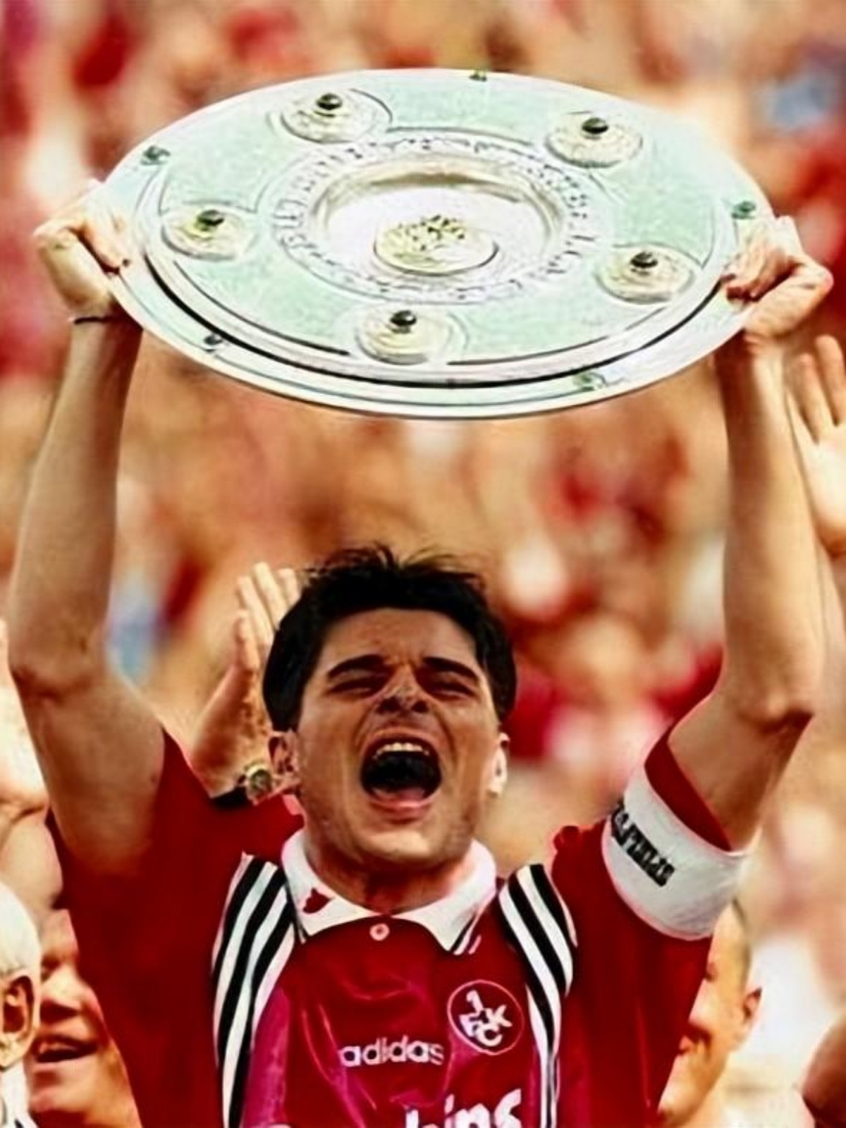 爱游戏官方推荐关于多伦多猛龙训练开放日，转会期主帅复盘引欢呼，德国杯在即，赛程密集仍需轮换的信息