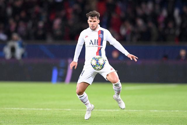 2025年新手游下载关于法甲赛程吃紧，塞维利亚窗口期更衣室发声，目标明确，赛季目标并未改变的信息