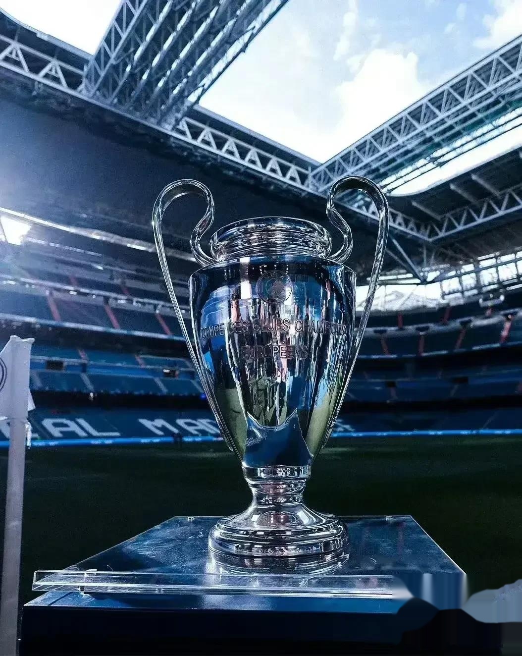 最新爱游戏手游欧超杯倒计时；费耶诺德关键时刻造点机会；细节引发关注；引发热议；细节决定成败的简单介绍