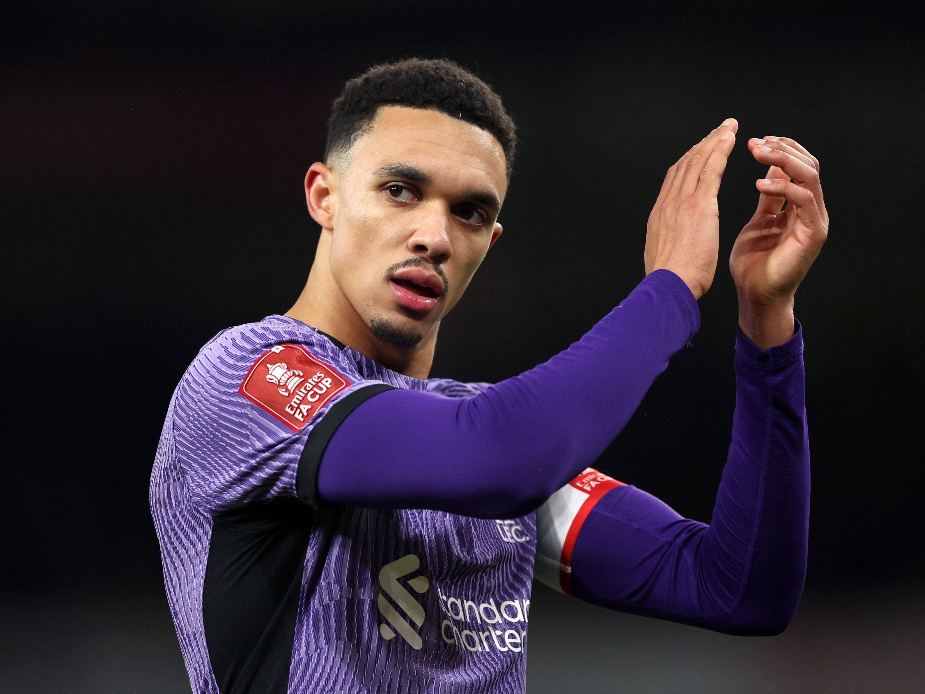 爱游戏2025必玩皇家马德里训练开放日，国际比赛日调整名单引欢呼，欧冠在即，心理建设被强调的简单介绍