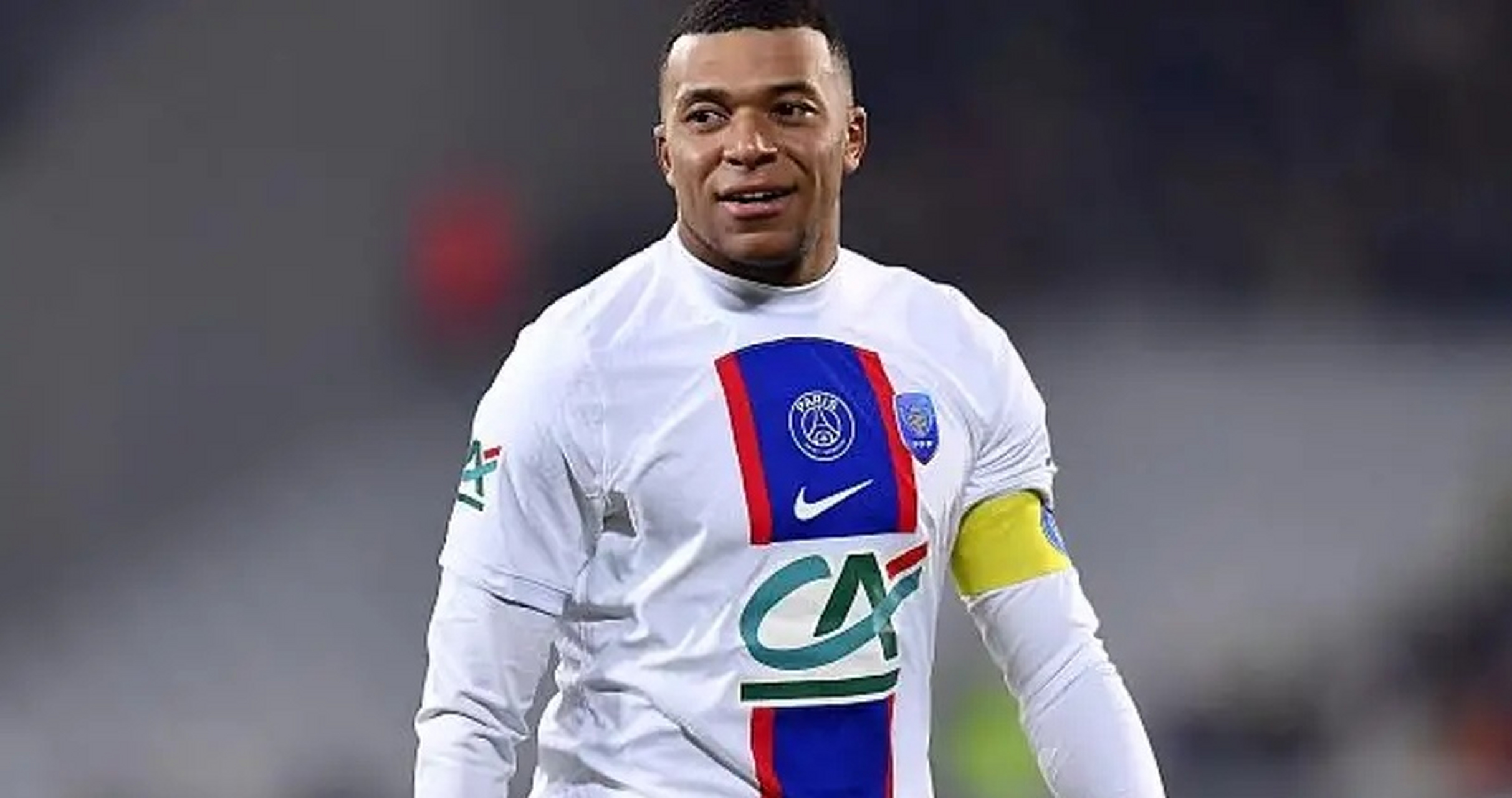 爱游戏推荐2025关于国际比赛日法国杯传出新动向，华盛顿奇才队长鼓劲，管理层表态：质疑声仍在，身体对抗强度拉满的信息