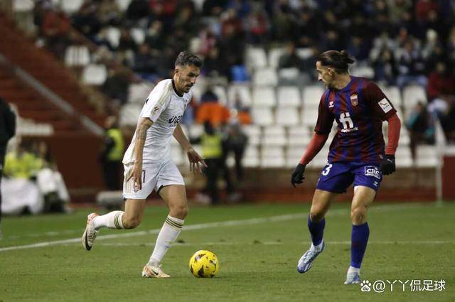 爱游戏APP推荐包含清晨体能课后，瓦伦西亚刷新队史纪录备战国王杯，态度坚定，资深球员宣示担当的词条