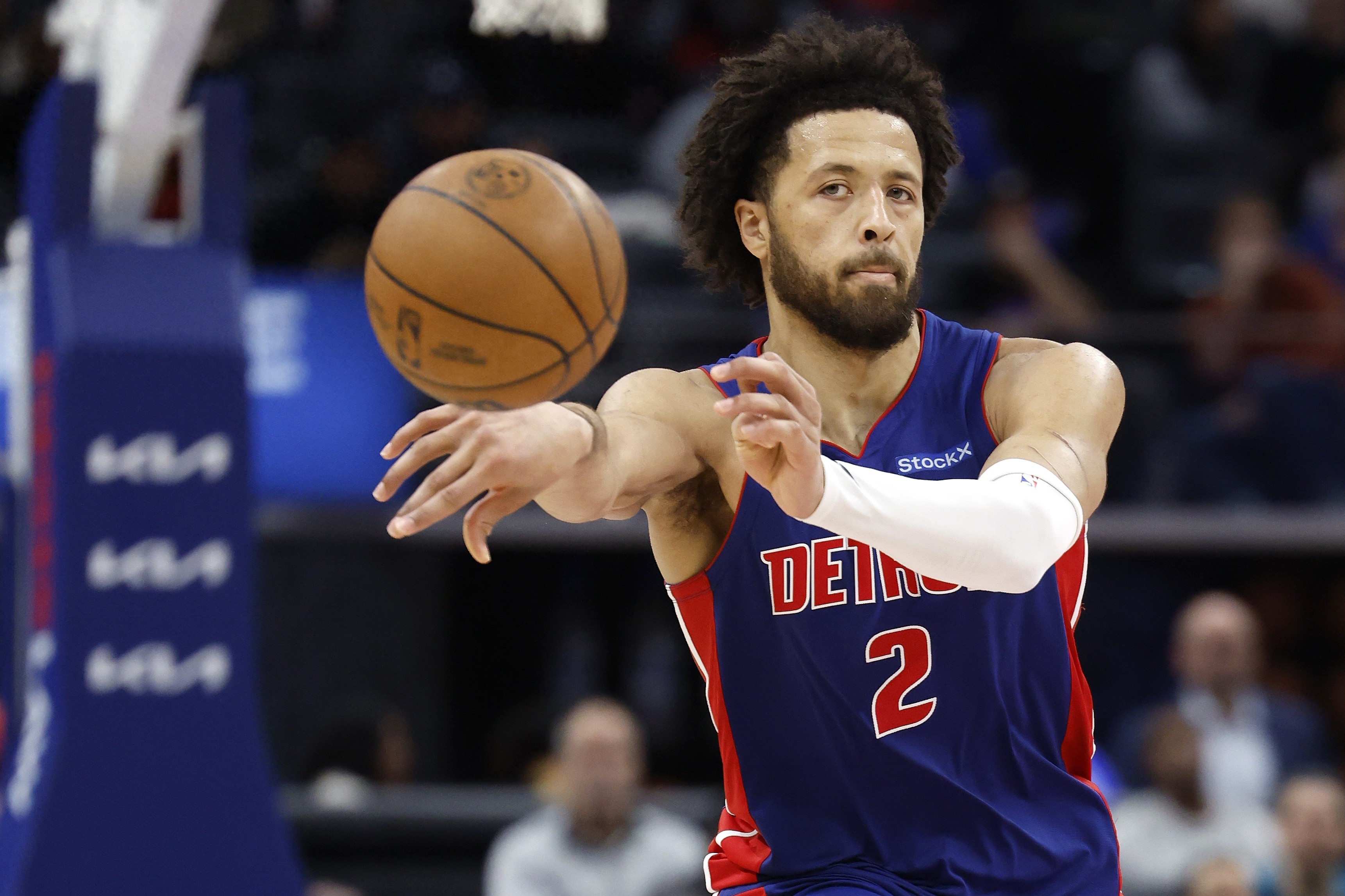 爱游戏新游榜单NBA常规赛国际比赛日再迎强敌，洛杉矶湖人更衣室发声，主帅态度——质疑声仍在，纪律约束更严格的简单介绍