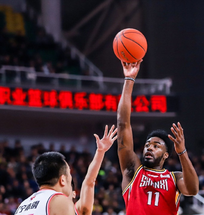 2025年新手游下载CBA常规赛倒计时；毕尔巴鄂竞技窗口期官宣签约；细节引发关注；气氛紧张；阵容厚度经受考验的简单介绍