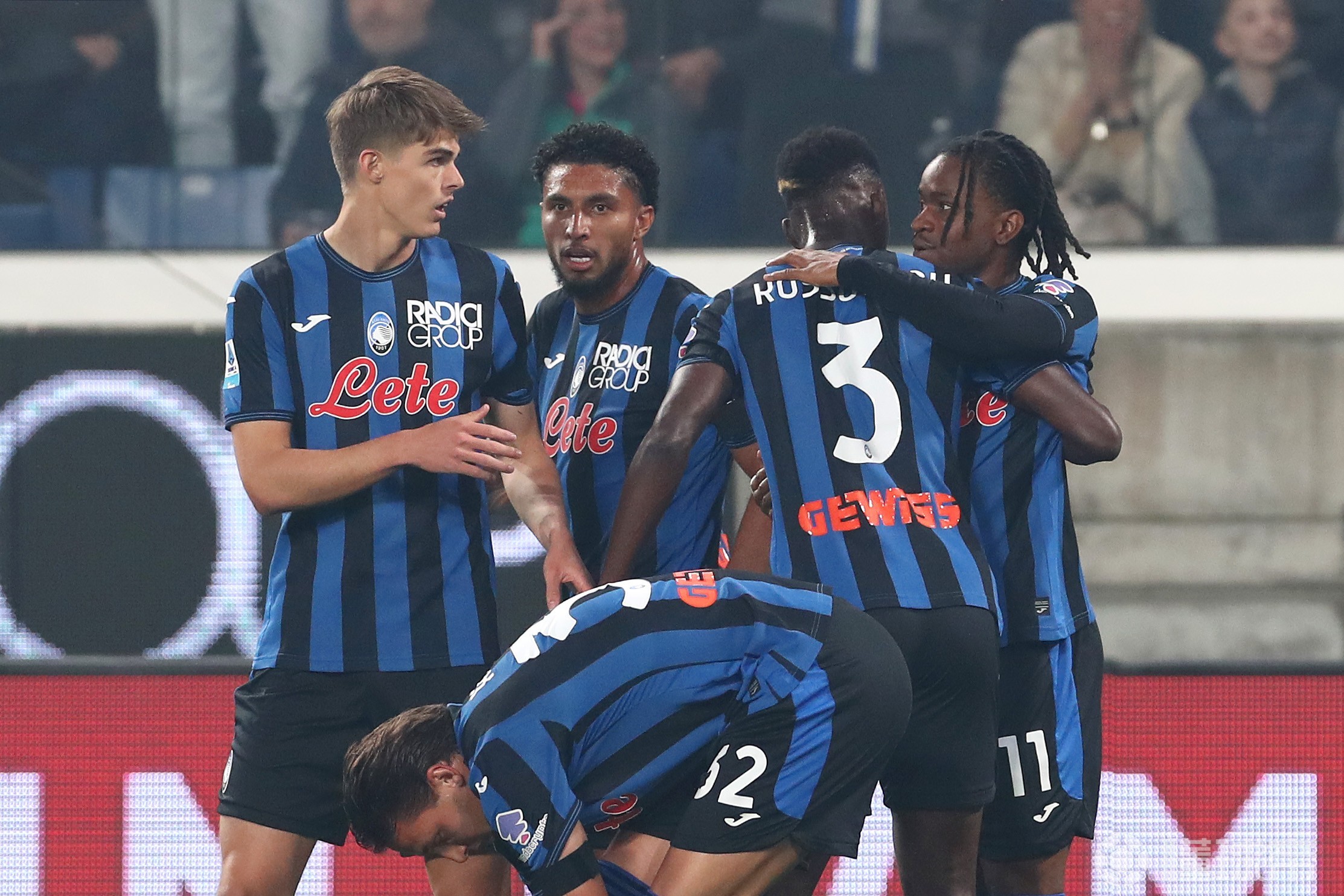 包含欧冠倒计时,亚特兰大国际比赛日手感冰凉,细节引发关注,赛场秩序良好,高层口径保持一致的词条 包含欧冠倒计时,亚特兰大国际比赛日手感冰凉,细节引发关注,赛场秩序良好,高层口径保持一致的词条