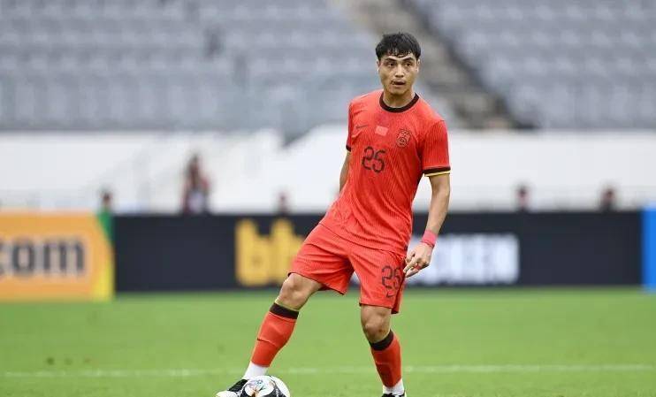 爱游戏热门游戏包含加时末段突围战来临；克里夫兰骑士围绕亚冠再遭质疑；赛场秩序良好；心理建设被强调的词条