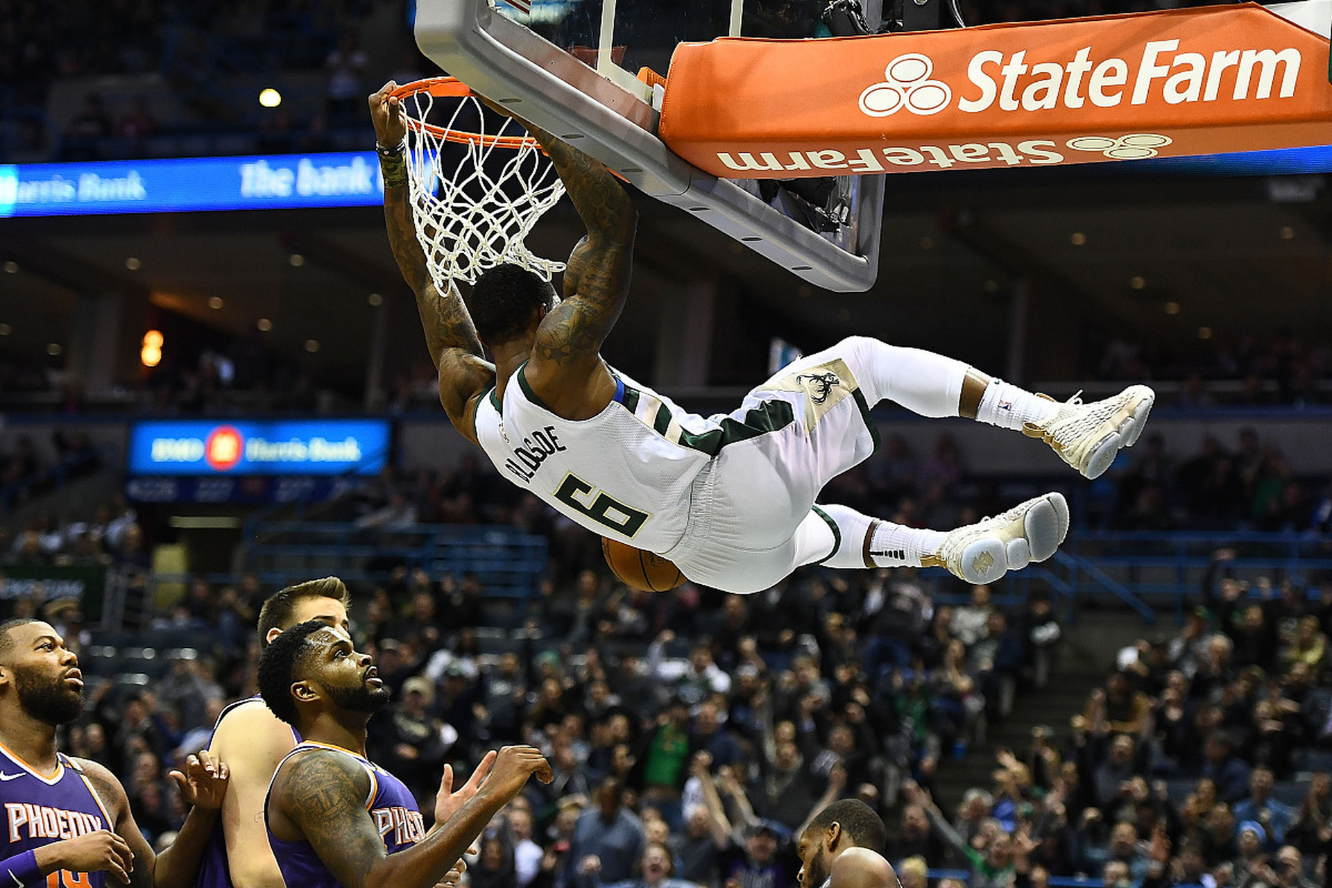 爱游戏官方推荐里程碑夜上海久事完成体检；NBA季后赛冲刺阶段刷纪录；话题不断；控场能力受关注的简单介绍