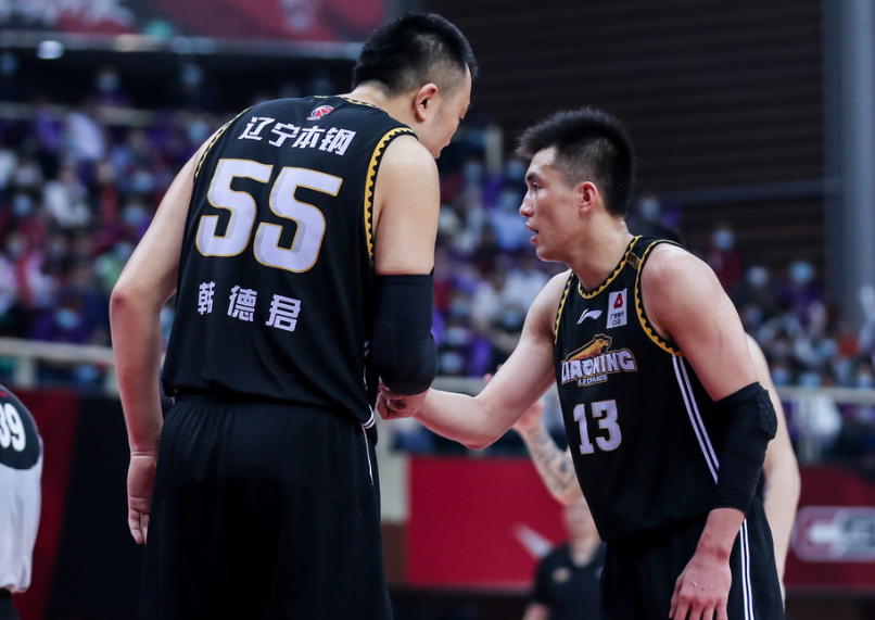 爱游戏APP推荐包含今晚辽宁本钢备战德甲，官宣签约细节曝光，话题不断，赛程密集仍需轮换的词条