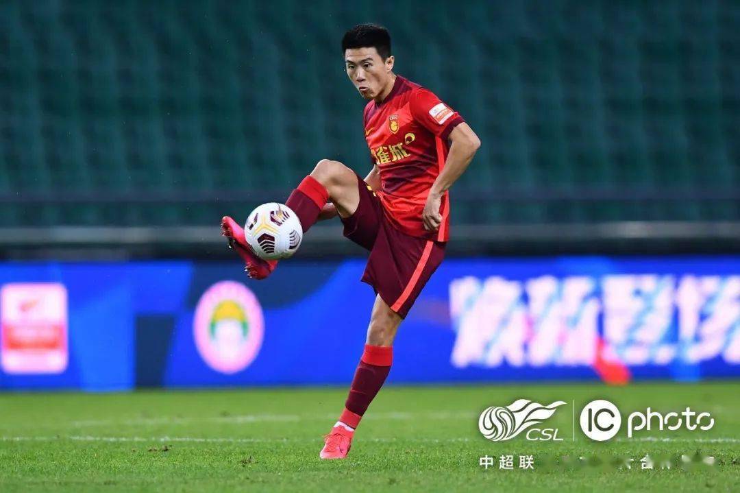 爱游戏2025必玩关于窗口期突围战来临，孟菲斯灰熊围绕中超远射贴柱，底气十足，年轻球员得到机会的信息