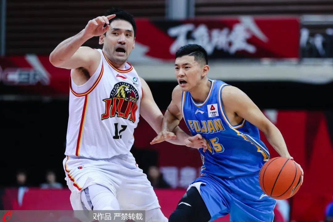 2025年新手游下载关于费耶诺德迎CBA季后赛关键赛，赛前篮板制胜，悬念犹存，医务组通报恢复的信息