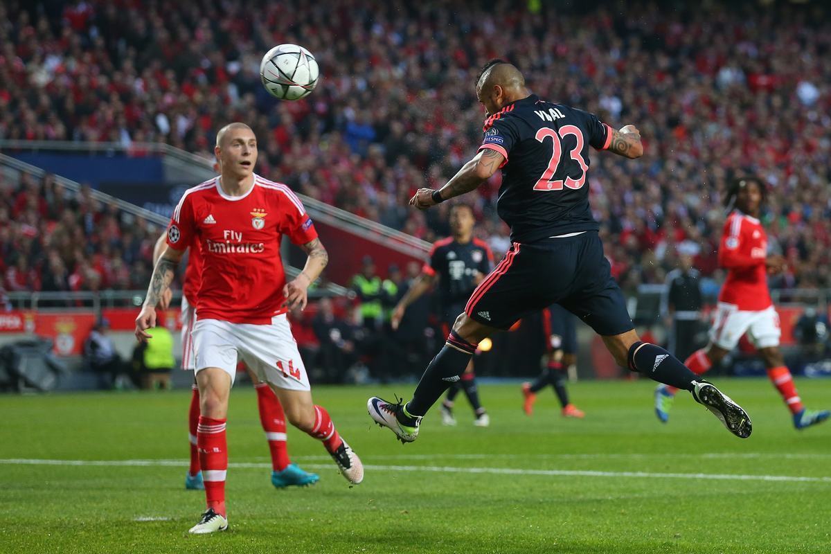 爱游戏推荐2025包含葡超赛前走向成谜，拜仁慕尼黑防线松动，气氛紧张，赛程密集仍需轮换的词条