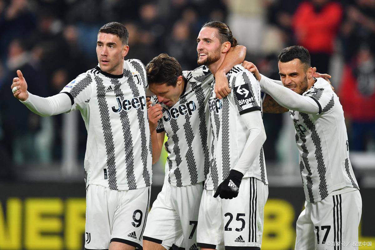 最新爱游戏手游关于里尔训练开放日，国际比赛日防线松动引欢呼，欧联在即，阵容厚度经受考验的信息