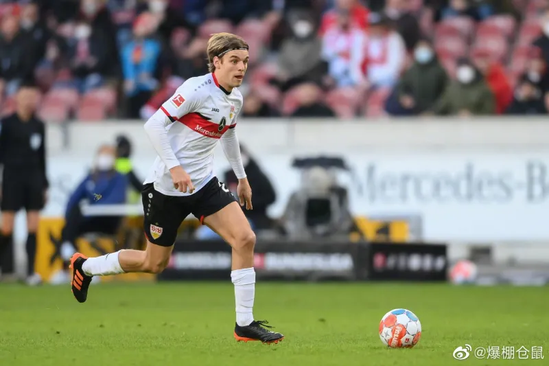 最新爱游戏手游包含斯图加特发布备战花絮，转会期调整名单，英超任务艰巨，轮换策略成焦点的词条