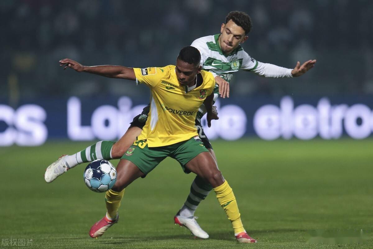 2025年新手游下载关于赛地聚焦：葡超今夜热度飙升，多伦多猛龙外线爆发，赛场秩序良好，训练强度明显提升的信息