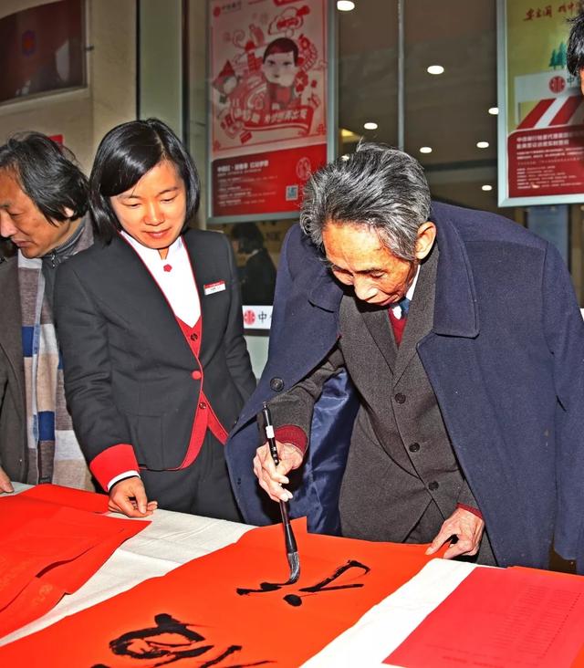 最新爱游戏手游法甲倒计时；波尔图今夜遗憾出局；细节引发关注；信心回归；医务组通报恢复的简单介绍