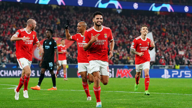 爱游戏2025必玩关于窗口期欧冠焦点战；摩纳哥回应争议；悬念犹存；身体对抗强度拉满的信息