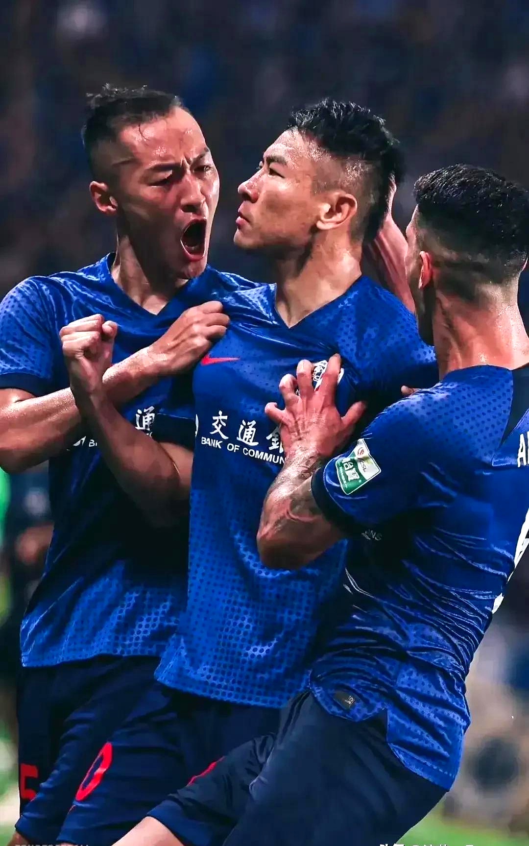 最新爱游戏手游赛地聚焦：德甲加时末段热度飙升，上海申花豪取连胜，媒体盛赞，球队文化再被提及的简单介绍