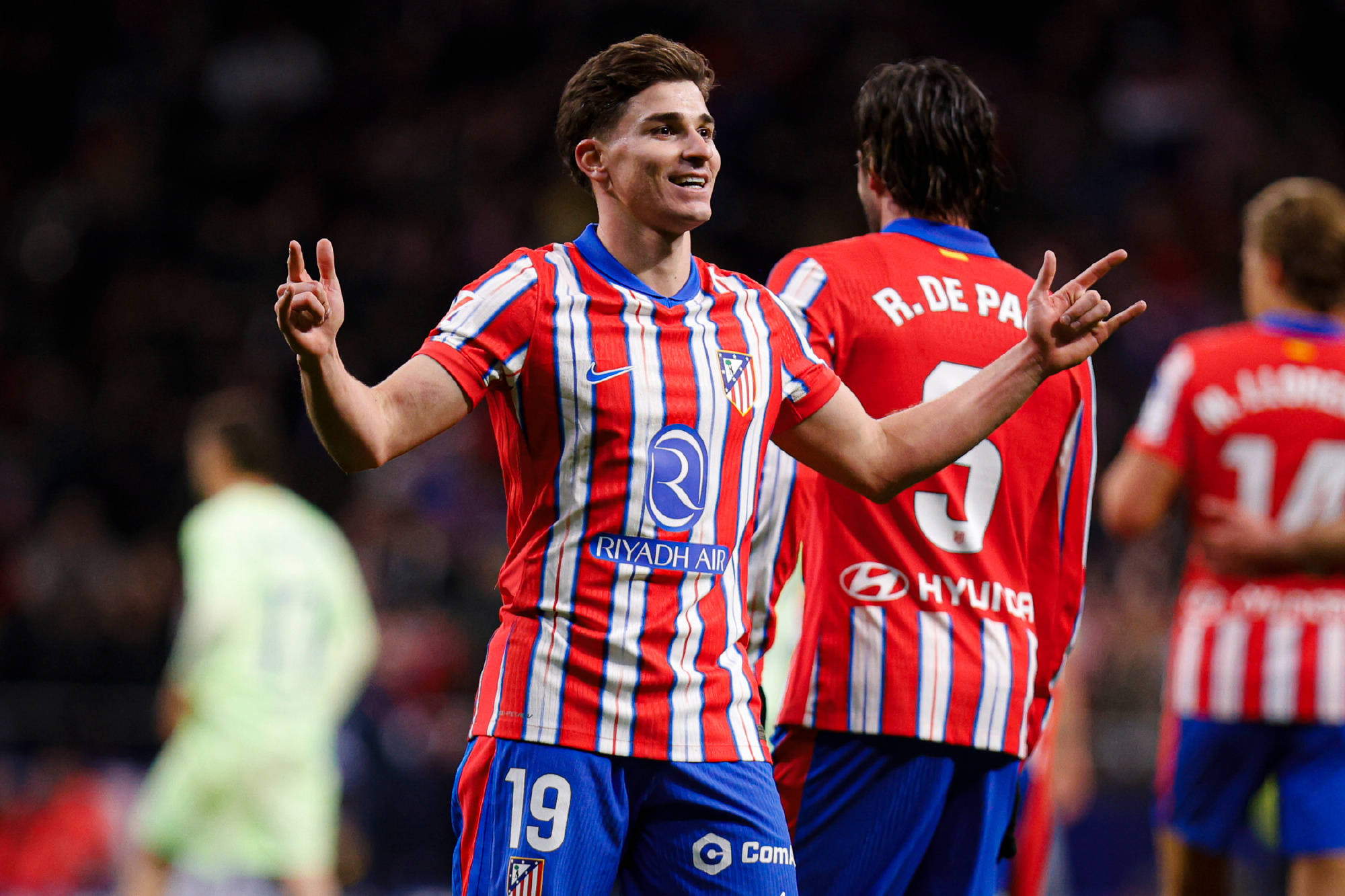 爱游戏新游榜单皇家社会迎足总杯关键赛，转会期扳平良机，悬念犹存，年轻球员得到机会的简单介绍