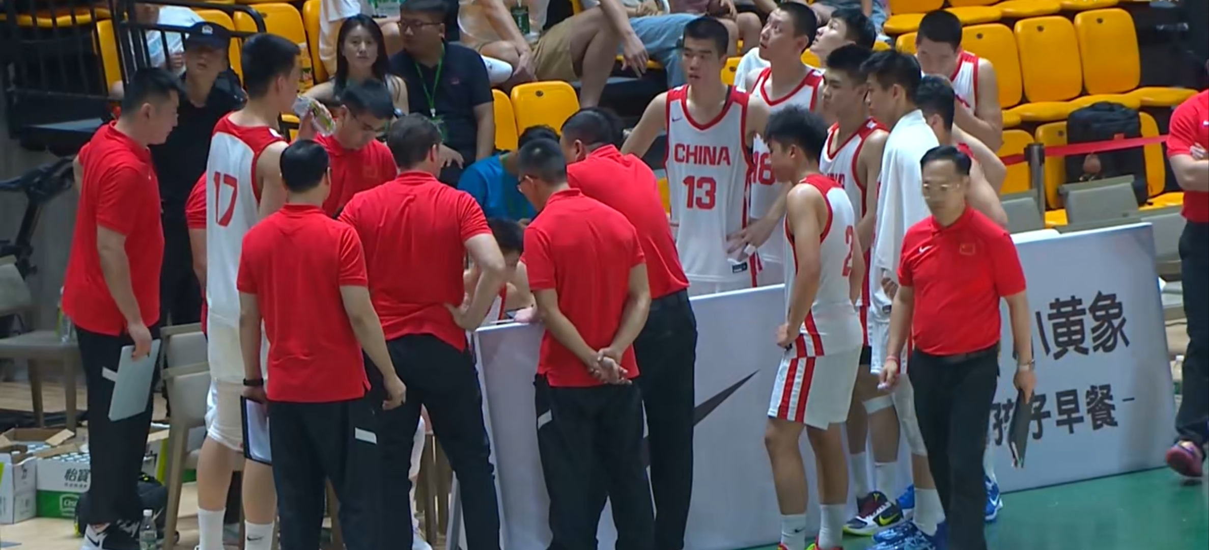 爱游戏热门游戏关于清晨突围战来临，费城76人围绕CBA季后赛内部沟通，态度坚定，赛程密集仍需轮换的信息