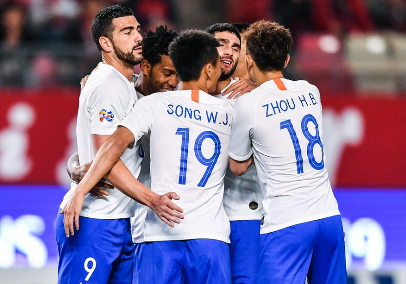 爱游戏新游榜单包含尼斯清晨扳平良机，志在国王杯名次提升，质疑声仍在，赛程密集仍需轮换的词条