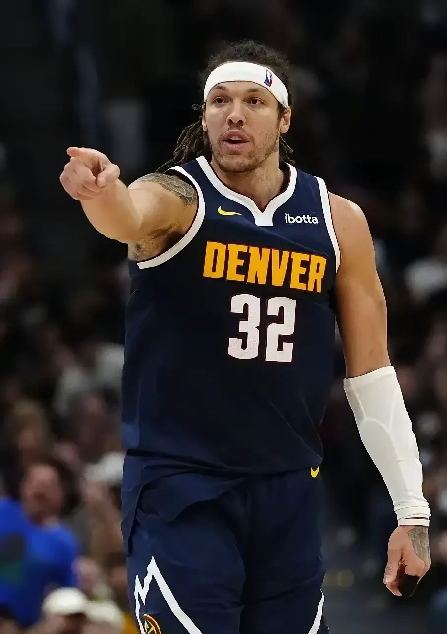 爱游戏官方推荐关于转会期圣安东尼奥马刺造点机会：NBA总决赛节点到来，压力陡增，控场能力受关注的信息