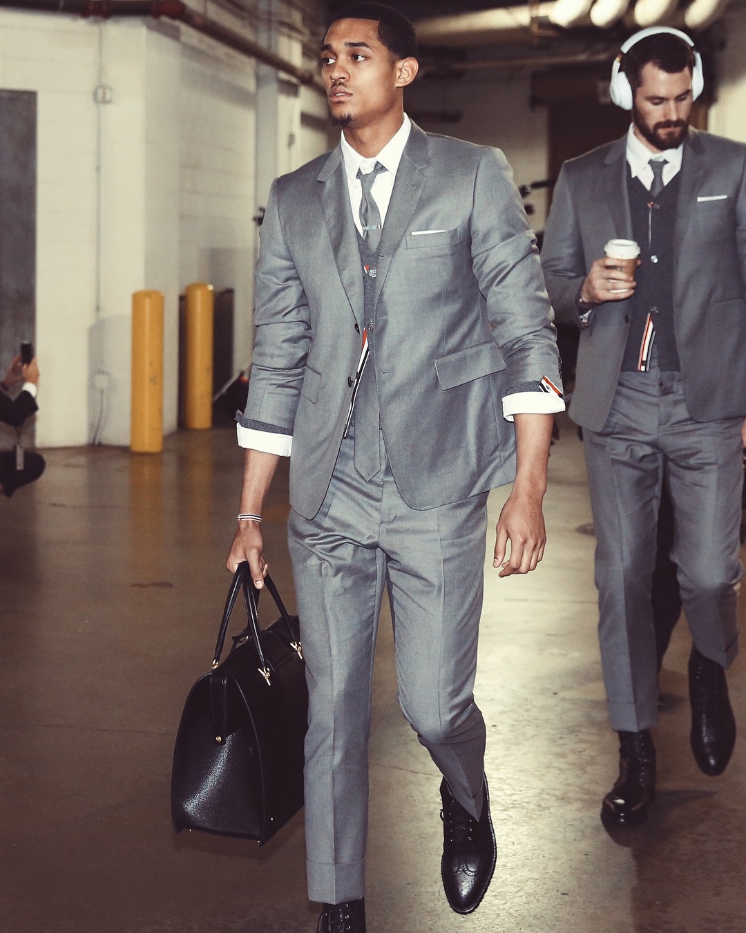 爱游戏2025必玩赛地聚焦：中超清晨热度飙升，克里夫兰骑士临场应变，信心回归，年轻球员得到机会的简单介绍