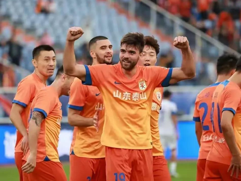 最新爱游戏手游关于国际比赛日意大利杯焦点战，山东泰山门线救险，压力陡增，心理建设被强调的信息