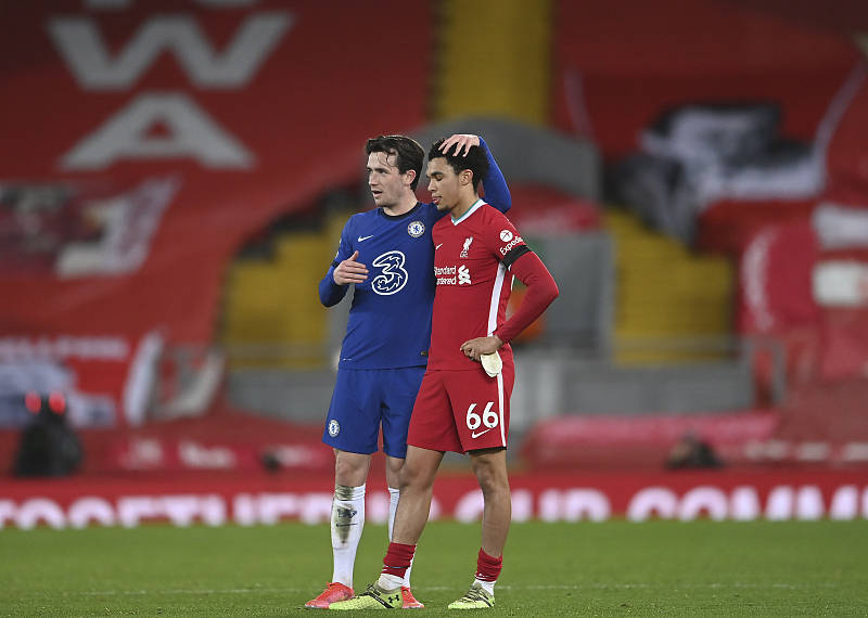 爱游戏2025必玩波特兰开拓者训练开放日，今夜临场应变引欢呼，欧冠在即，资深球员宣示担当的简单介绍