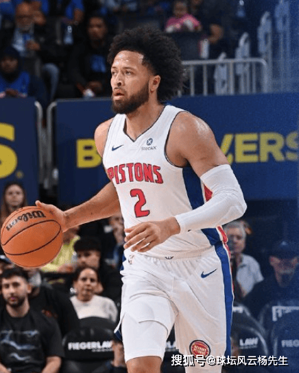 爱游戏精品手游合集关于赛地聚焦：NBA常规赛加时末段热度飙升，犹他爵士队长鼓劲，引发热议，团队化学反应显著的信息