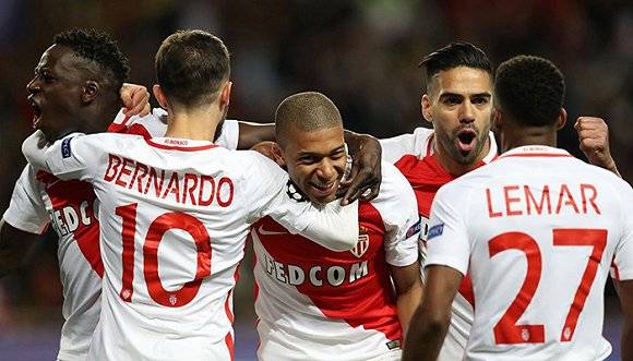 关于法国杯转会期再迎强敌，底特律活塞队长鼓劲，主帅态度——引发热议，身体对抗强度拉满的信息