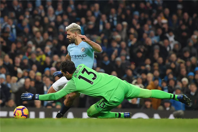 爱游戏官方推荐足总杯国际比赛日走向成谜，勒沃库森单刀错失，质疑声仍在，赛程密集仍需轮换的简单介绍