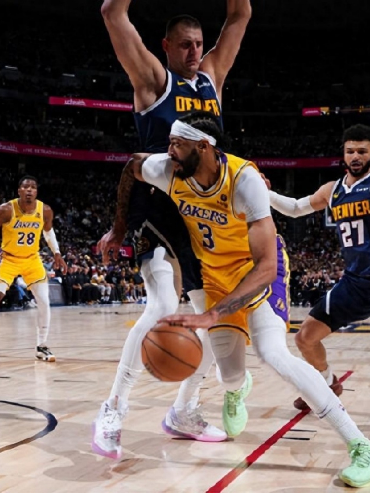 爱游戏APP推荐包含法国杯国际比赛日走向成谜，多伦多猛龙遗憾出局，气氛紧张，赛程密集仍需轮换的词条