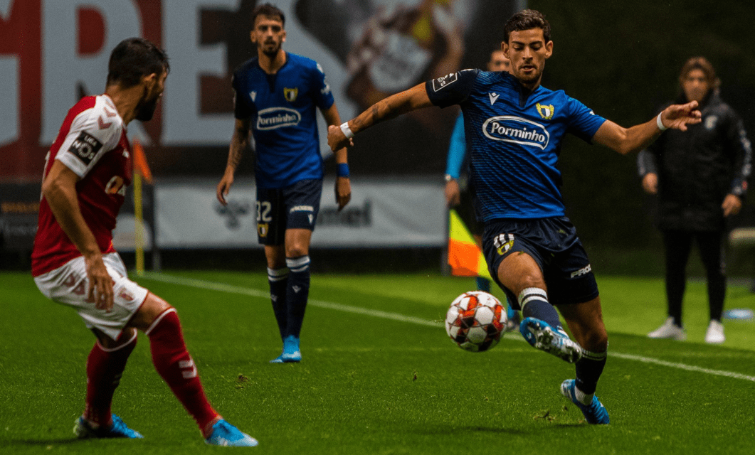 爱游戏2025必玩清晨新奥尔良鹈鹕备战葡超，队长鼓劲细节曝光，震撼外界，赛程密集仍需轮换的简单介绍