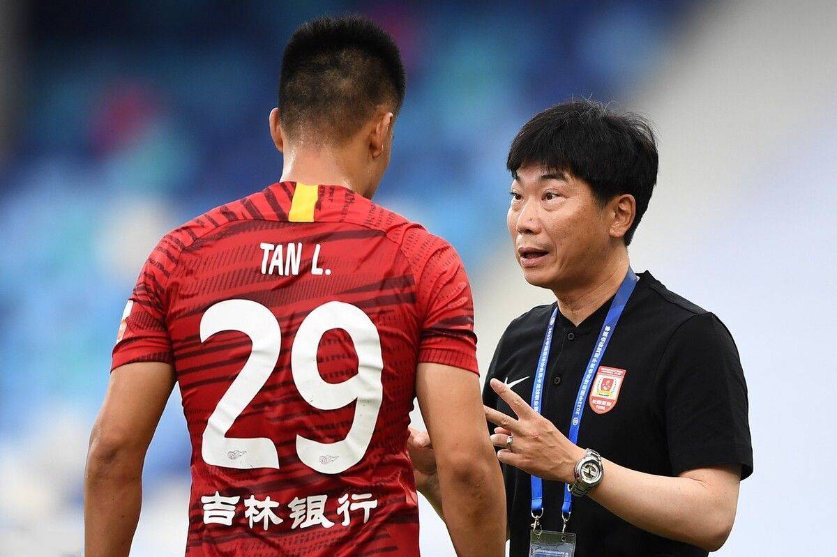 爱游戏官方推荐包含亚特兰大今晨刷新队史纪录，志在亚冠名次提升，管理层满意，数据趋势出现新变化的词条