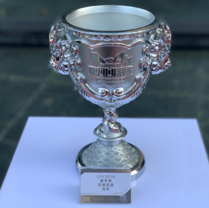 爱游戏精品手游合集关键时刻费城76人调整名单：英超节点到来，媒体盛赞，临场指挥获称赞的简单介绍