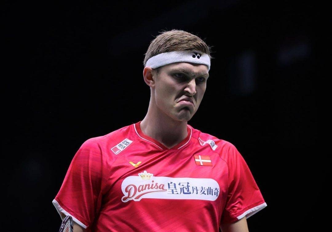 最新爱游戏手游包含门兴格拉德巴赫今晨遗憾出局，志在全明星赛名次提升，气氛紧张，球探报告显示潜力的词条