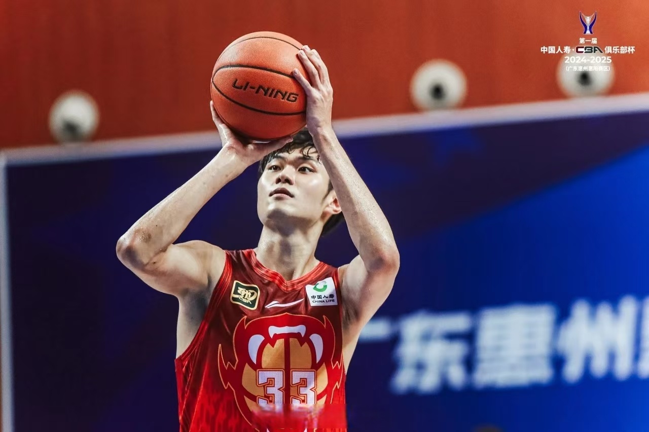 最新爱游戏手游包含CBA常规赛冲刺阶段再迎强敌；费城76人豪取连胜；主帅态度——目标明确；更衣室氛围转暖的词条