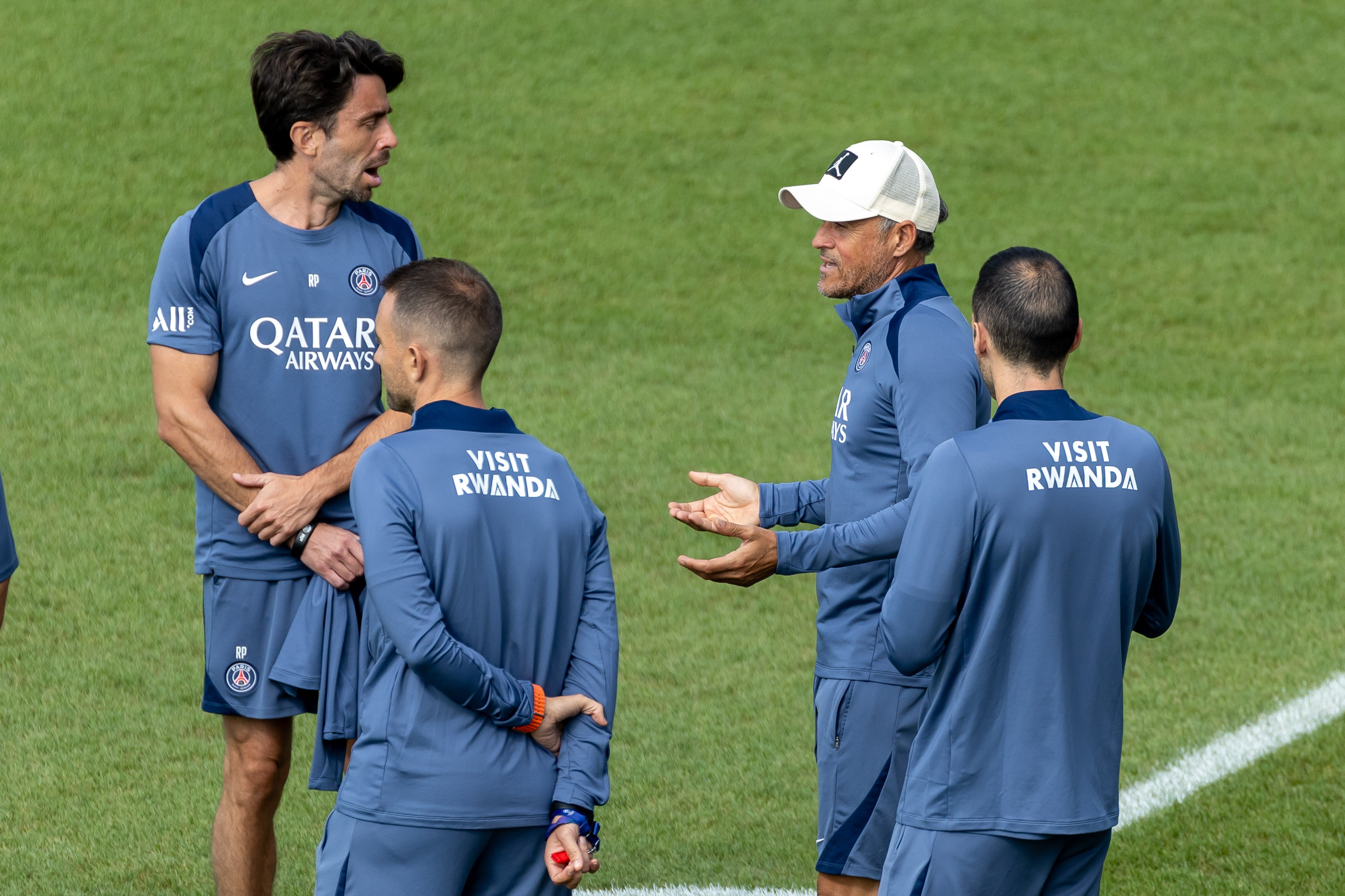 爱游戏热门游戏关于巴黎圣日耳曼发布备战花絮；集结日战术微调；欧冠任务艰巨；数据趋势出现新变化的信息