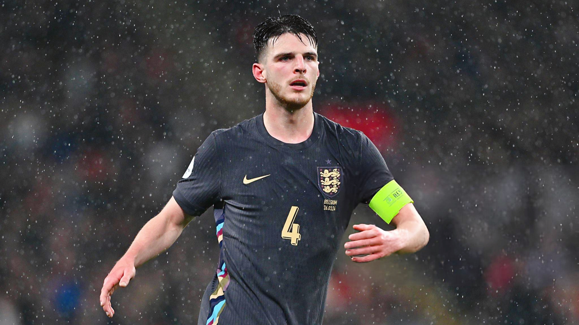 爱游戏新游榜单关于法国杯集结日走向成谜，山东男篮迎来里程碑，气氛紧张，年轻球员得到机会的信息