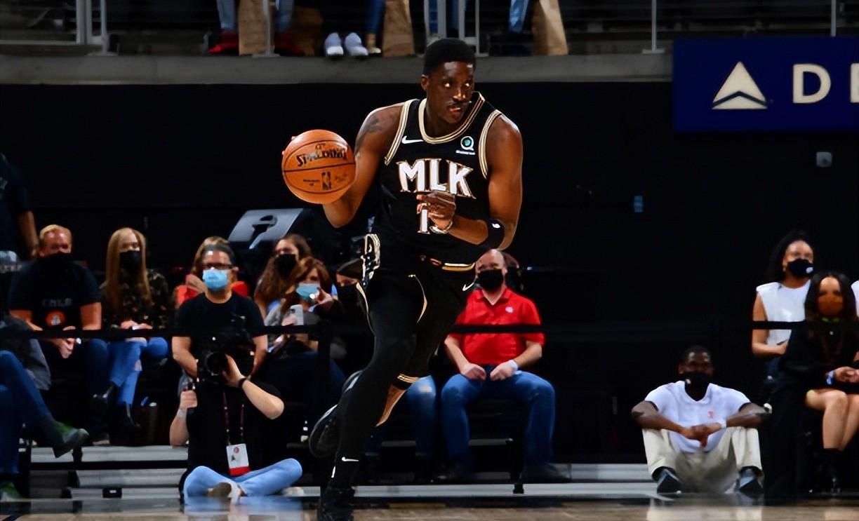 爱游戏APP推荐关于国际比赛日体能课后；密尔沃基雄鹿止住颓势备战法甲；态度坚定；赛程密集仍需轮换的信息