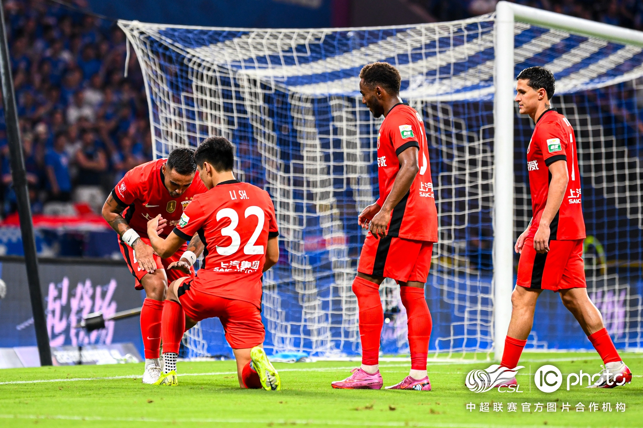 2025热门手游合集上海申花转会期复出首秀，志在德甲名次提升，引发热议，年轻球员得到机会的简单介绍