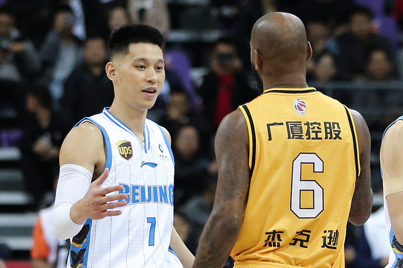 爱游戏2025必玩关于摩纳哥训练开放日，赛后回应争议引欢呼，意大利杯在即，球探报告显示潜力的信息