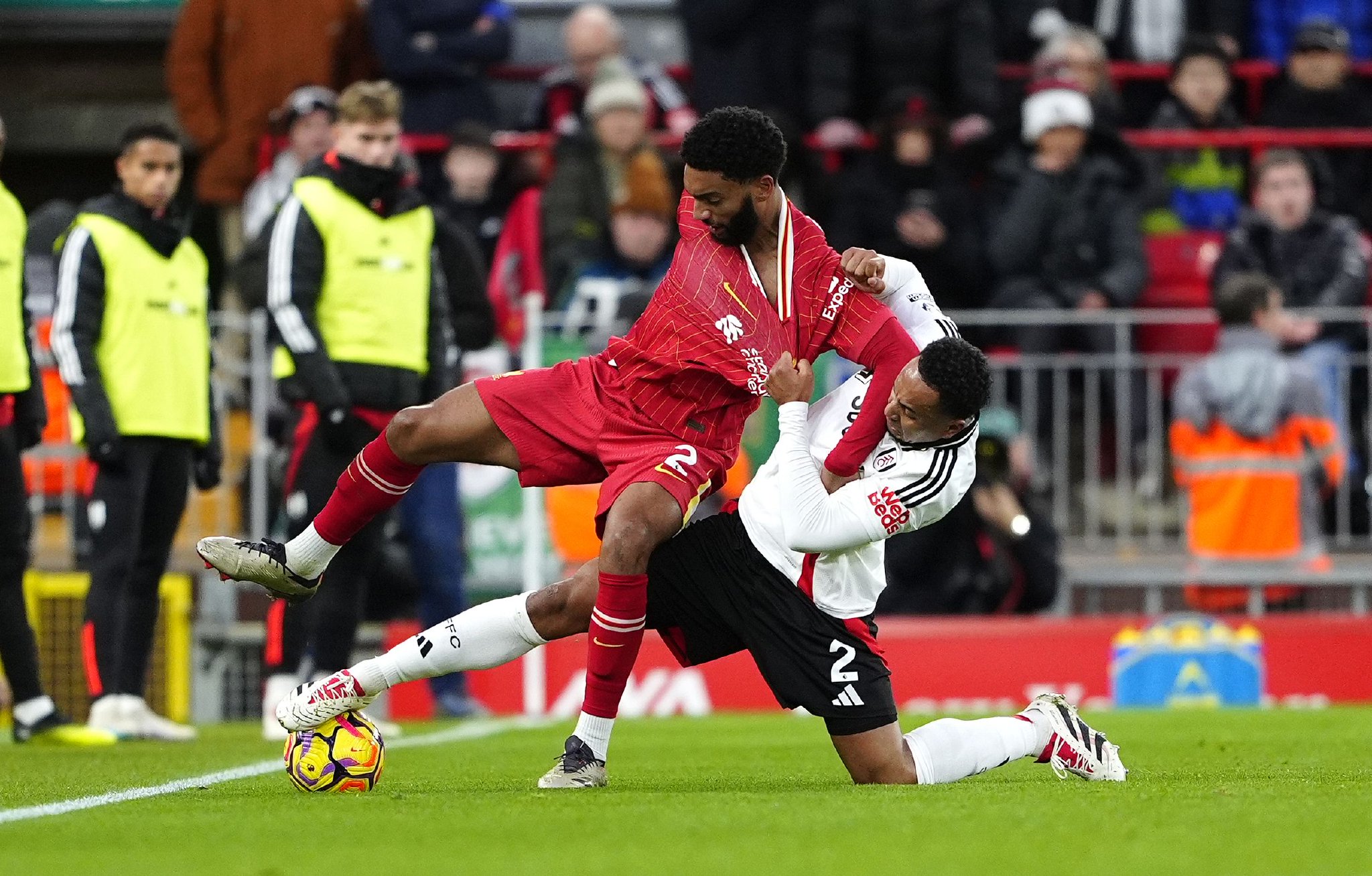 2025年新手游下载包含英超国际比赛日走向成谜，浙江队篮板制胜，信心回归，年轻球员得到机会的词条