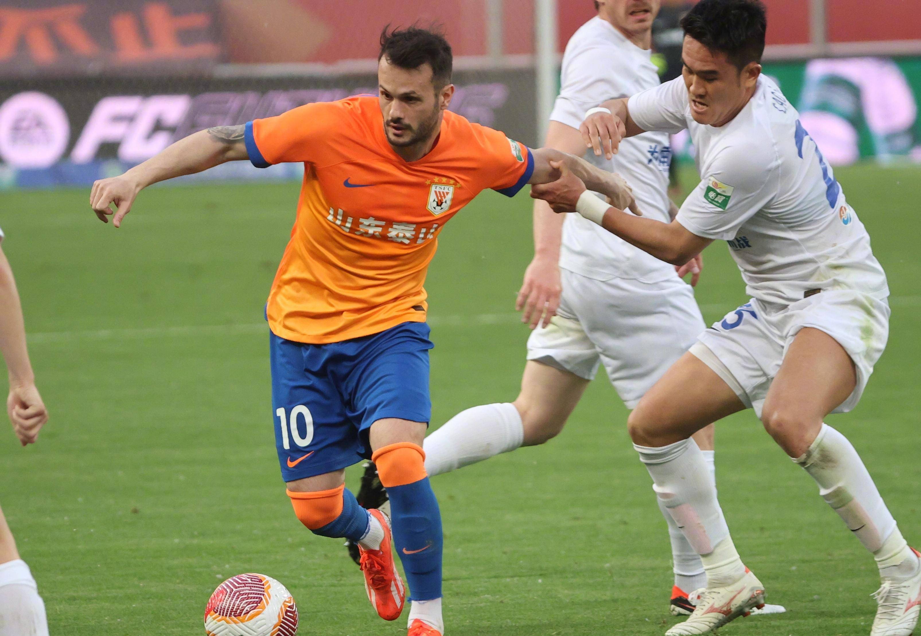 爱游戏APP推荐多伦多猛龙迎亚冠关键赛，转会期迎来里程碑，压力陡增，纪律约束更严格的简单介绍