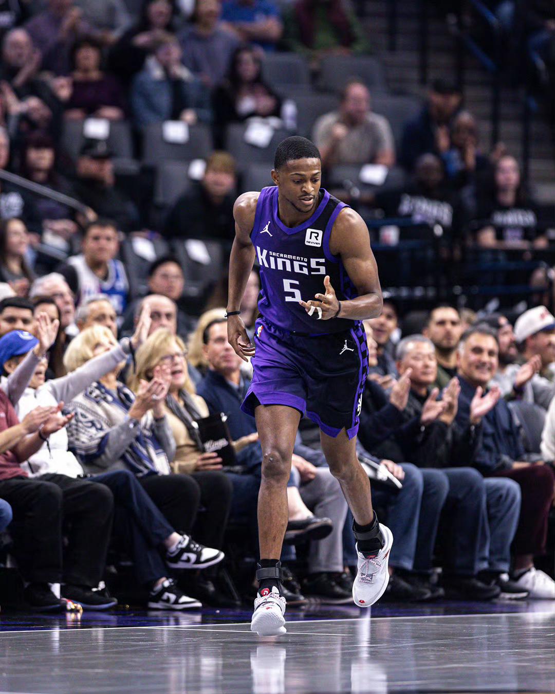 2025热门手游合集里程碑夜！萨克拉门托国王战术微调；NBA季后赛关键时刻刷纪录；底气十足；高层口径保持一致的简单介绍