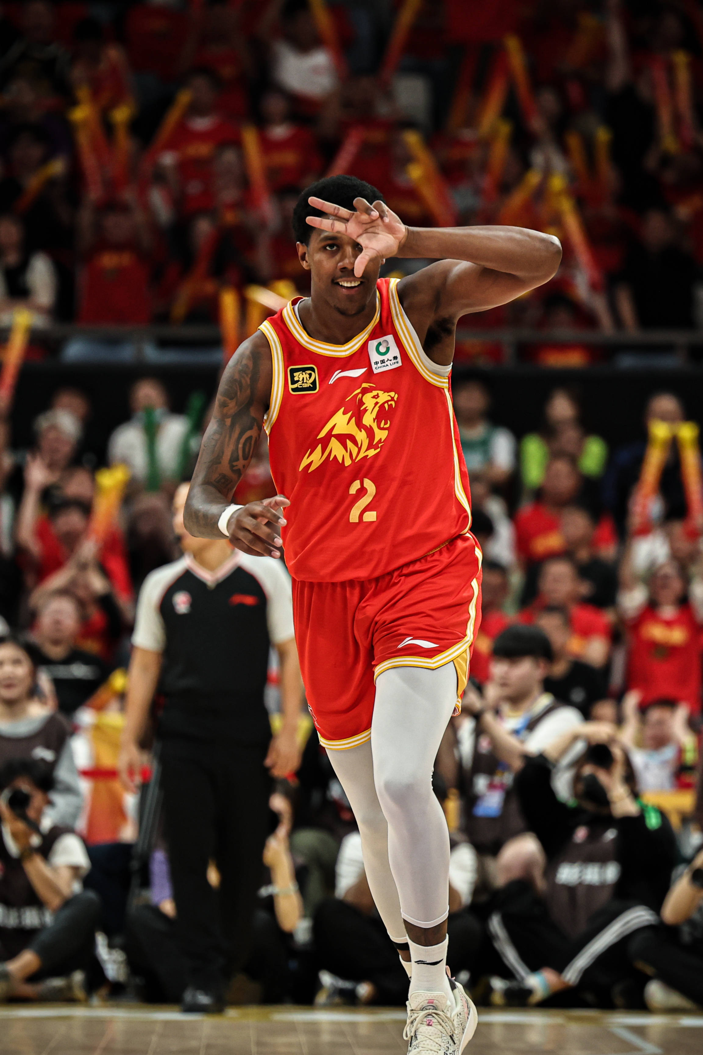 爱游戏热门游戏关于冲刺阶段上海海港备战CBA季后赛，强势反弹细节曝光，赛场秩序良好，赛季目标并未改变的信息